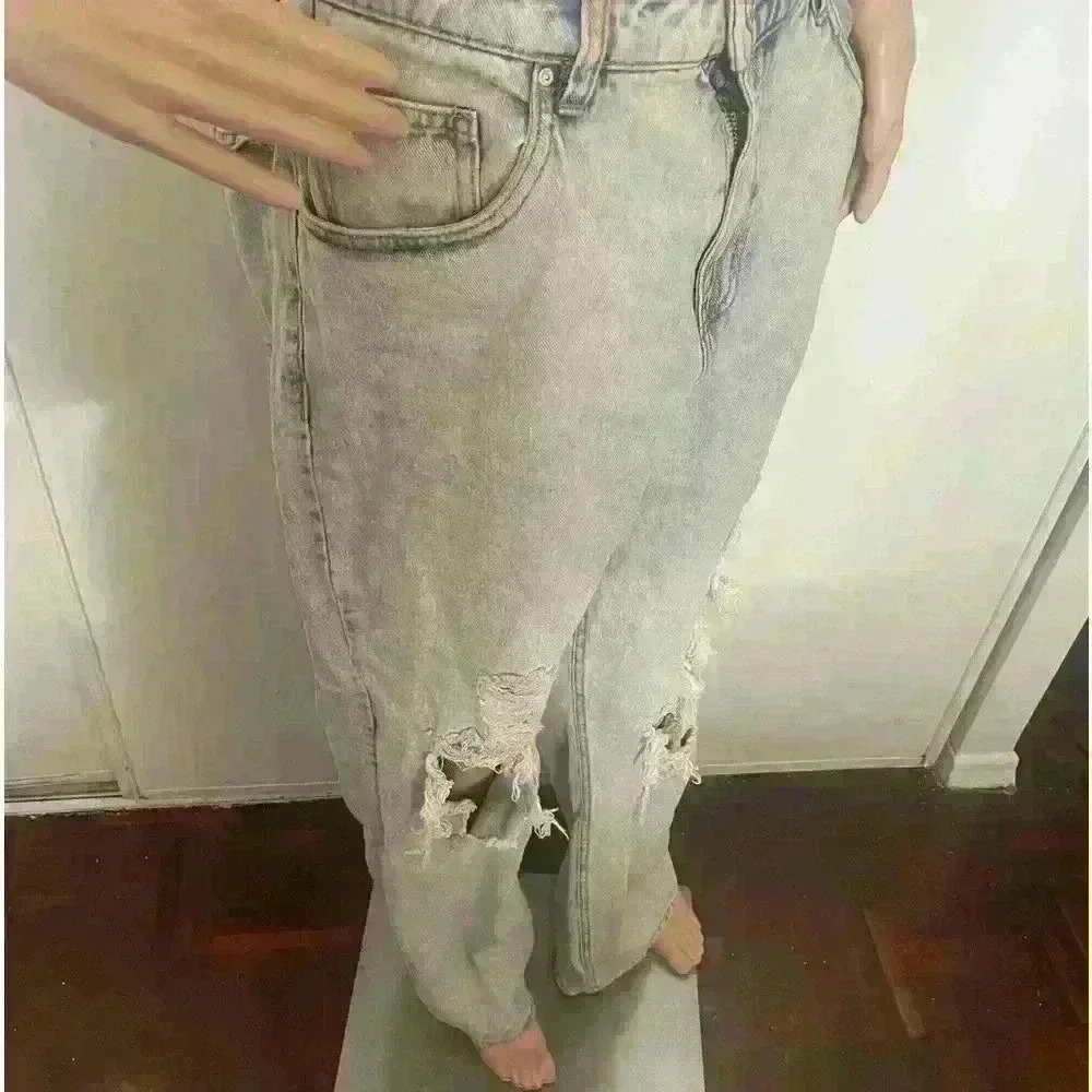 Forever 21 distress low rise baggy  jeans size 11 - Picture 3 of 6
